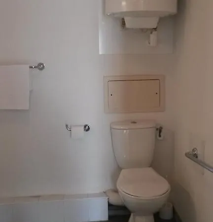 Bed In City - Le Virgile 3* ليون
